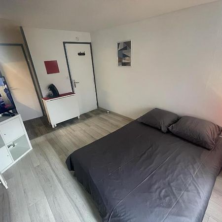 Le Confort - Calme, Ideale Couple, Business, Long Sejour Niort Exterior photo