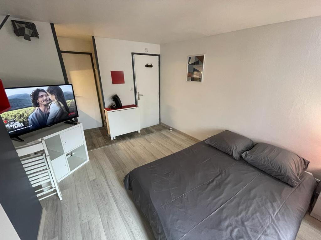 Le Confort - Calme, Ideale Couple, Business, Long Sejour Niort Exterior photo